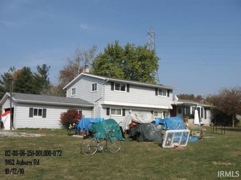 9163 Auburn Road, Fort Wayne