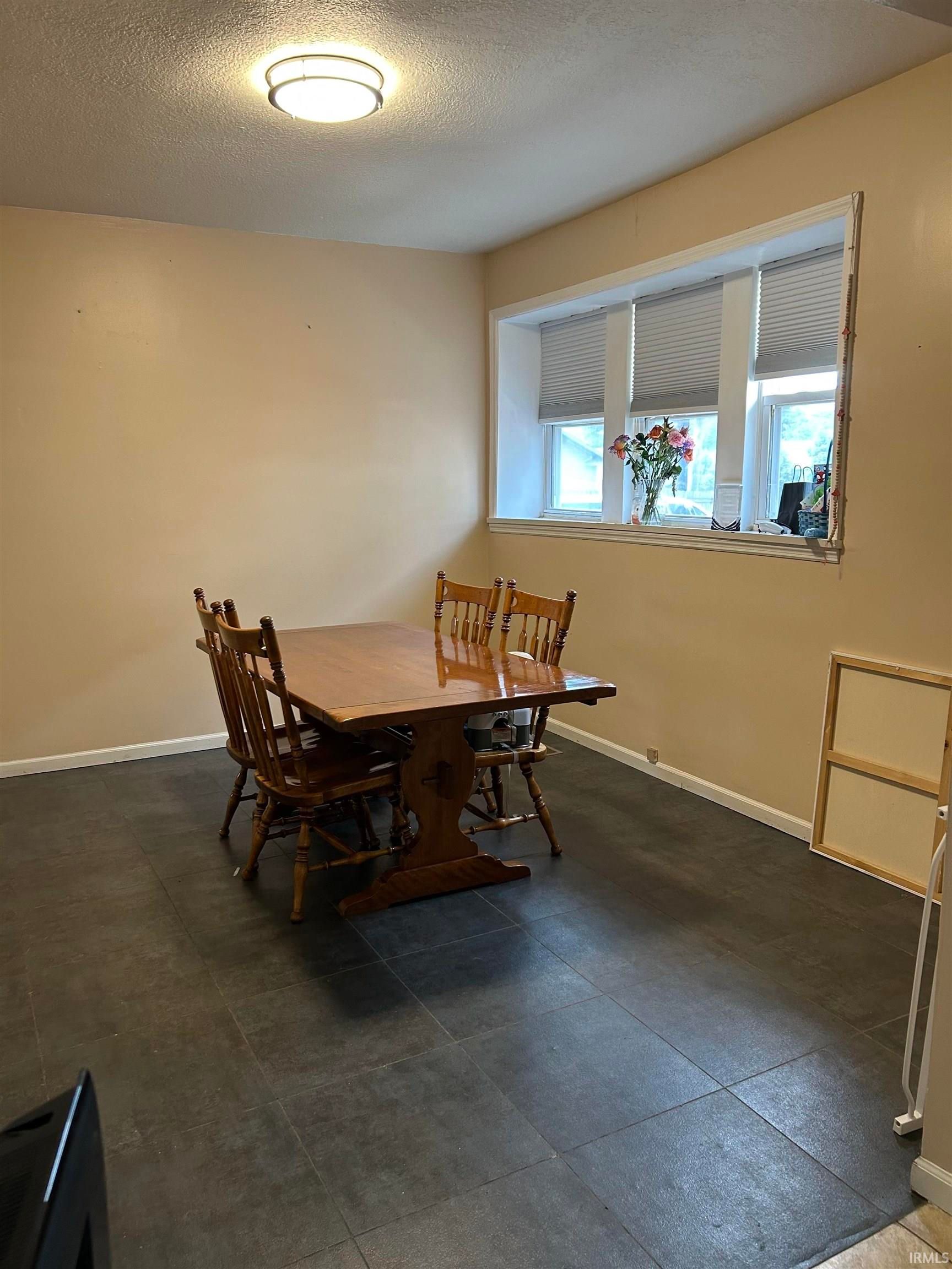 4026 S Lafayette Street, Fort Wayne — photo 11 of 20