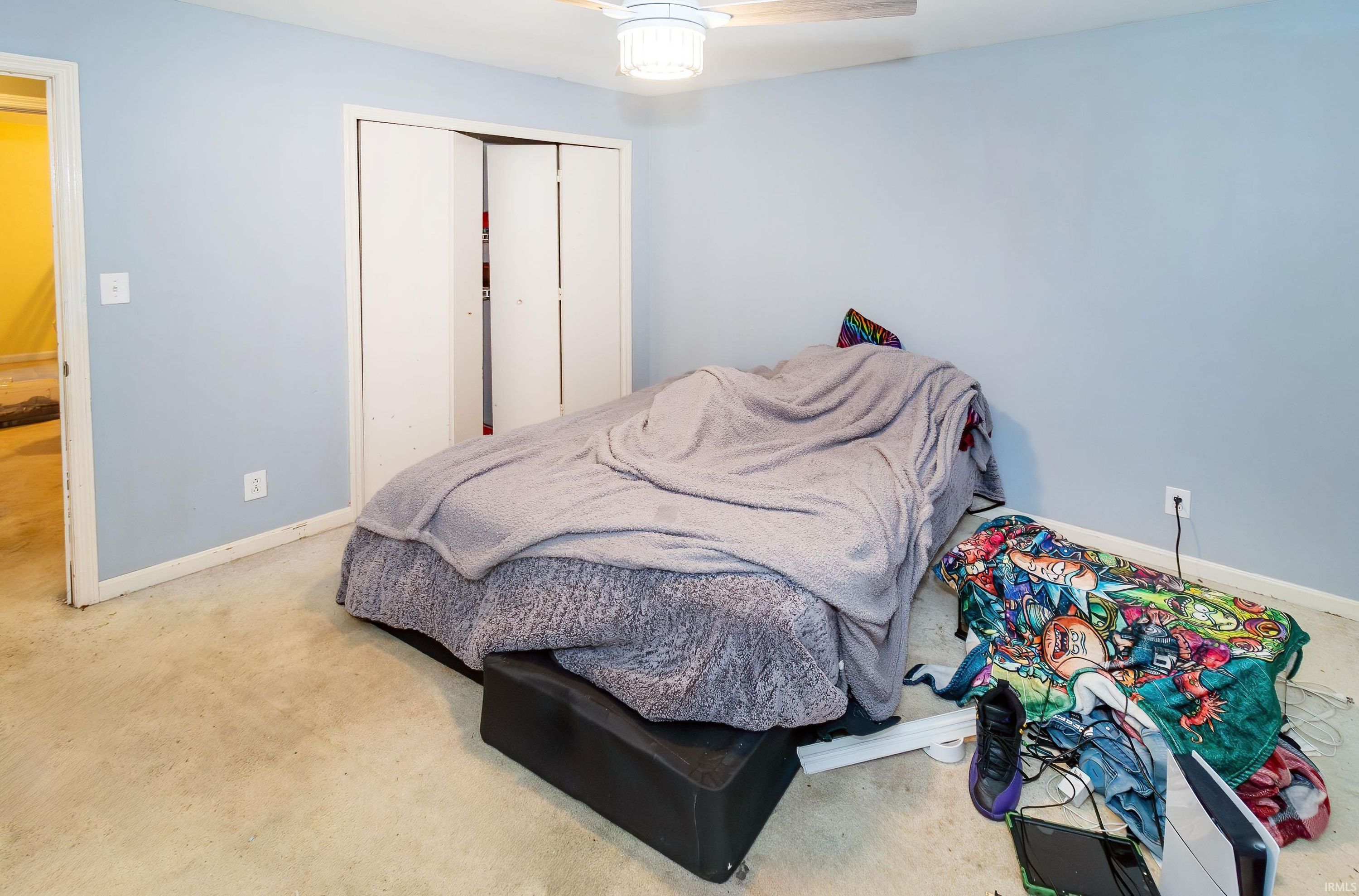 8311 Sycamore Drive, Newburgh — photo 15 of 30