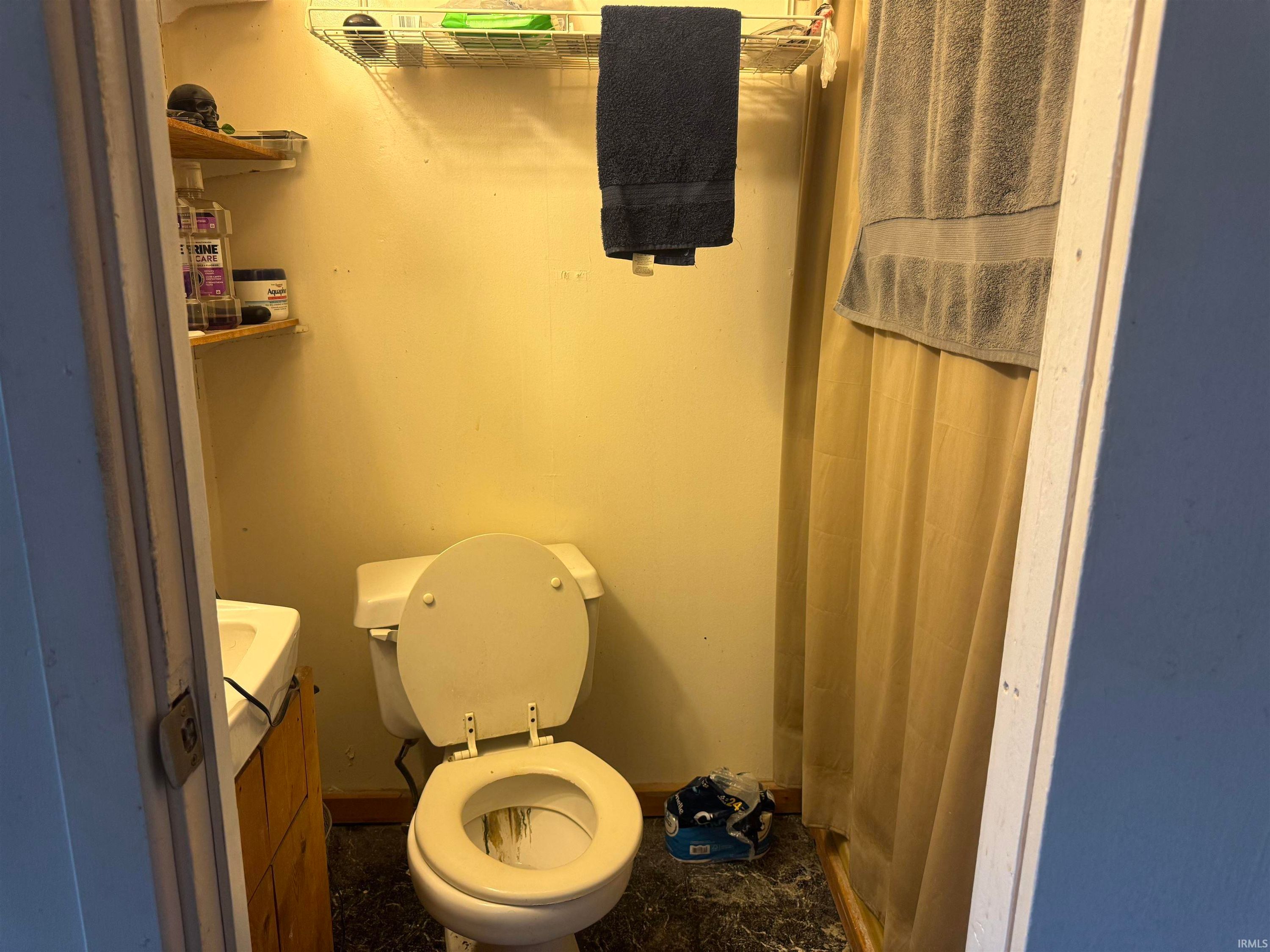 303 W Main Street, Syracuse — photo 12 of 20