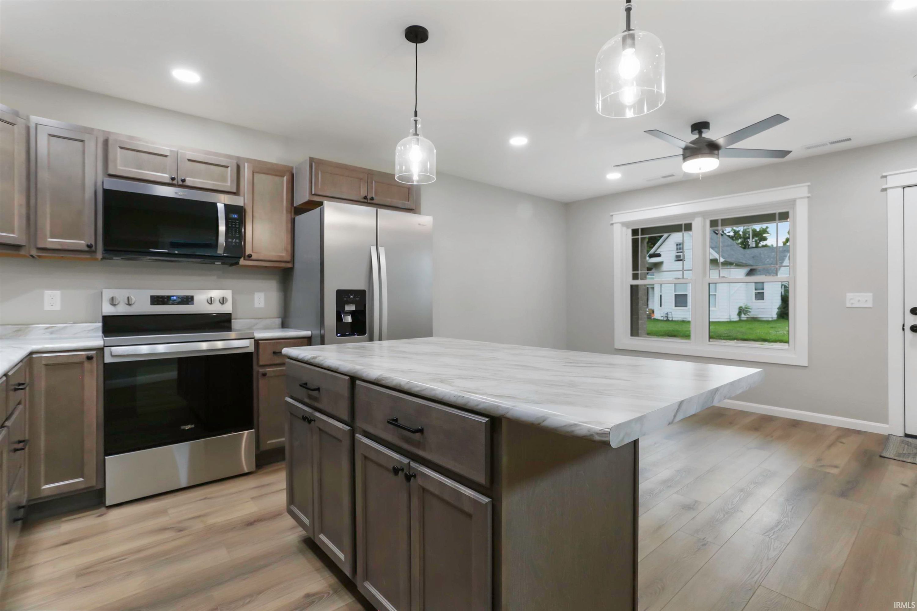 522 Madison Avenue, Evansville — photo 10 of 22